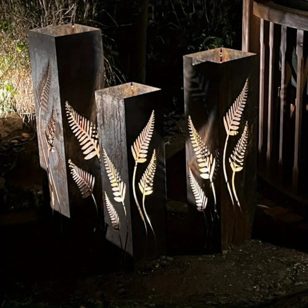 Rustic Rusty Metal Fern Leaf Garden Columns Landscape Design Bamboo Planter Lighting Box Steel Bollards Garden Yard Sculpture