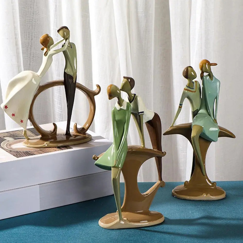 Monokweepjy Couple Sculpture Resin Lovers Figurines Home Decor