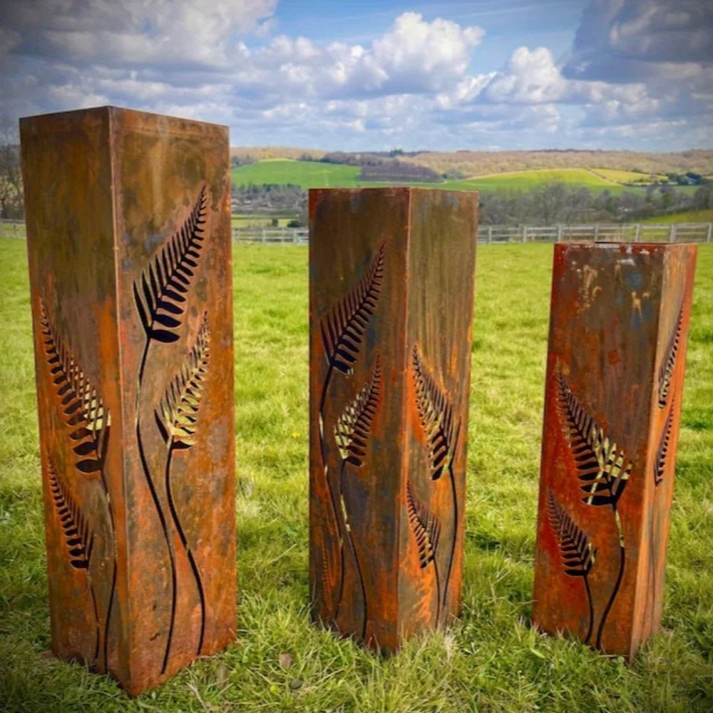 High-concerned Rustic Metal Fern Leaf Bamboo Planter Garden Columns Sculpture