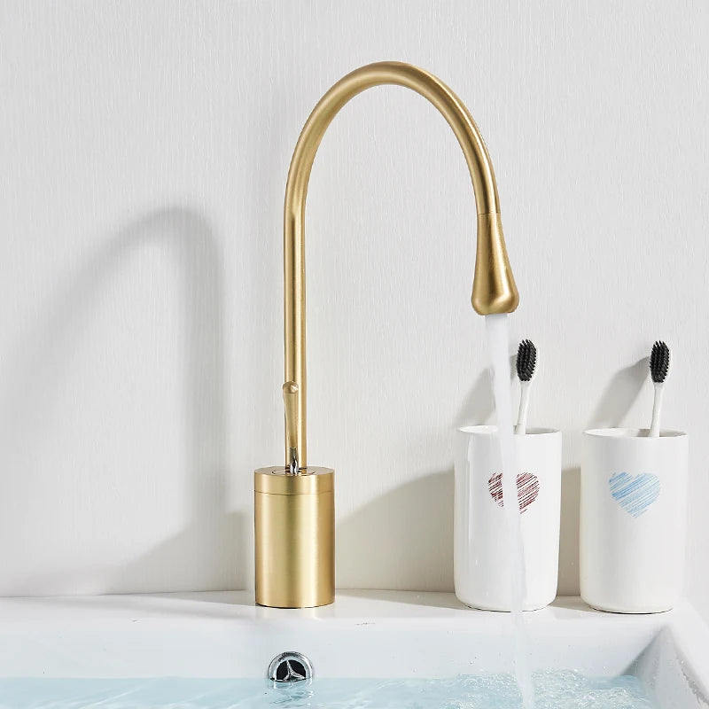 Saeuwtowy Brass Basin Faucet Deck Mounted Single Handle Hot Cold